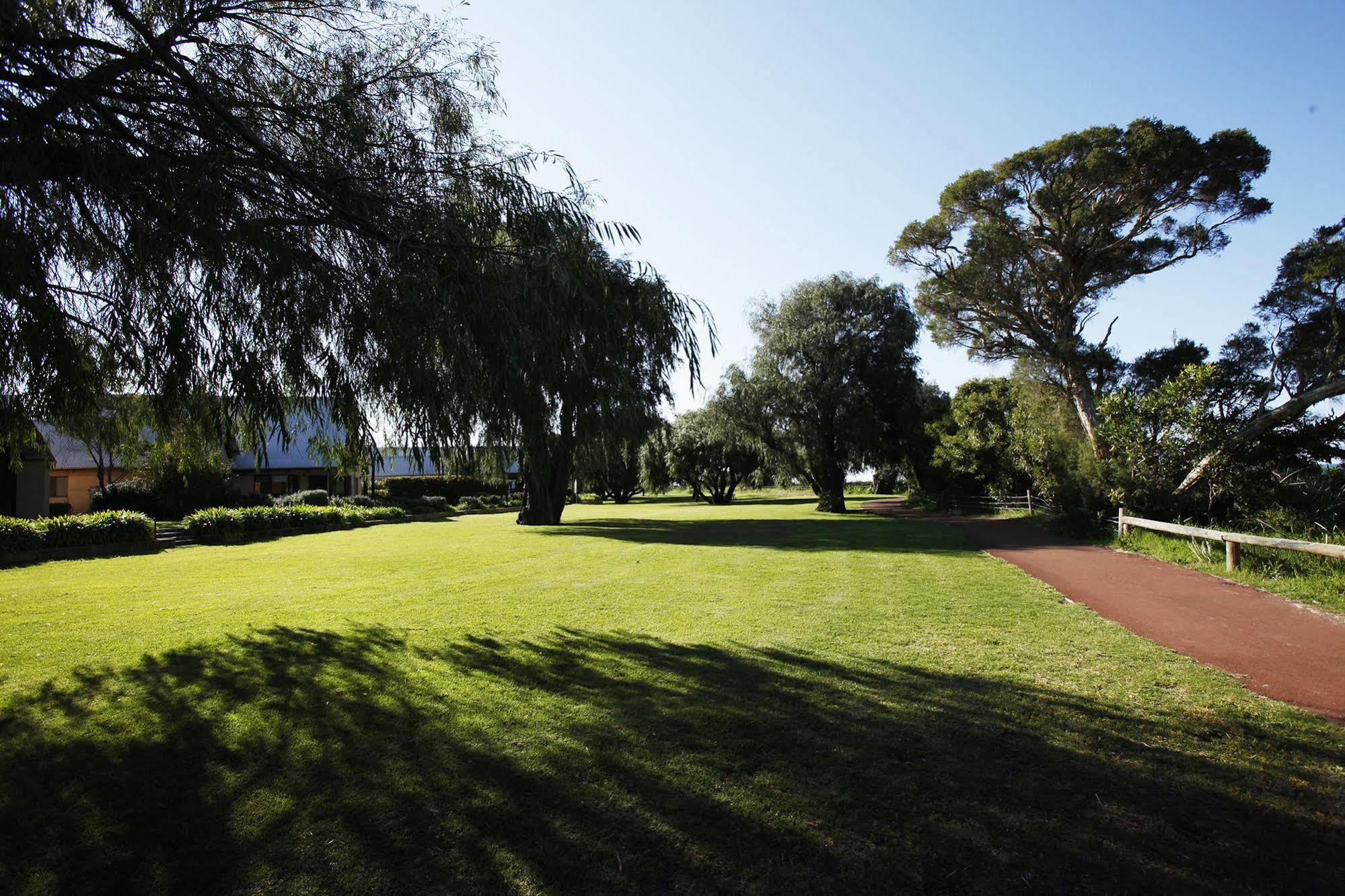 Whalers Cove Villas Dunsborough Exterior foto